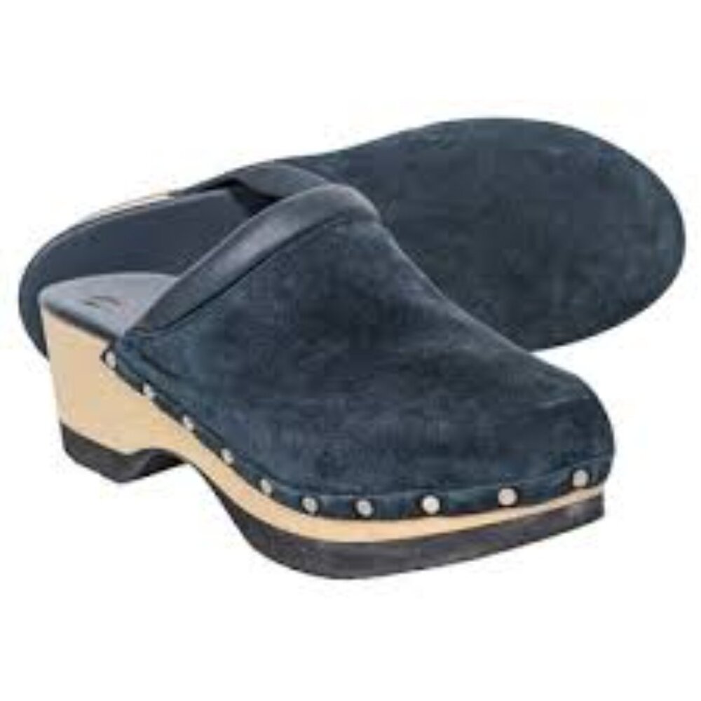 M. Gemi The Greta Teal Suede Clog